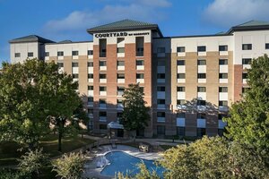 Гостиница Courtyard by Marriott Dallas Addison/Quorum Drive