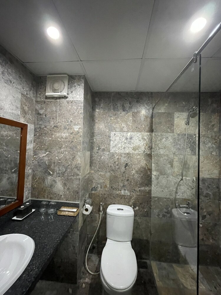 Фото Sunshine Hotel