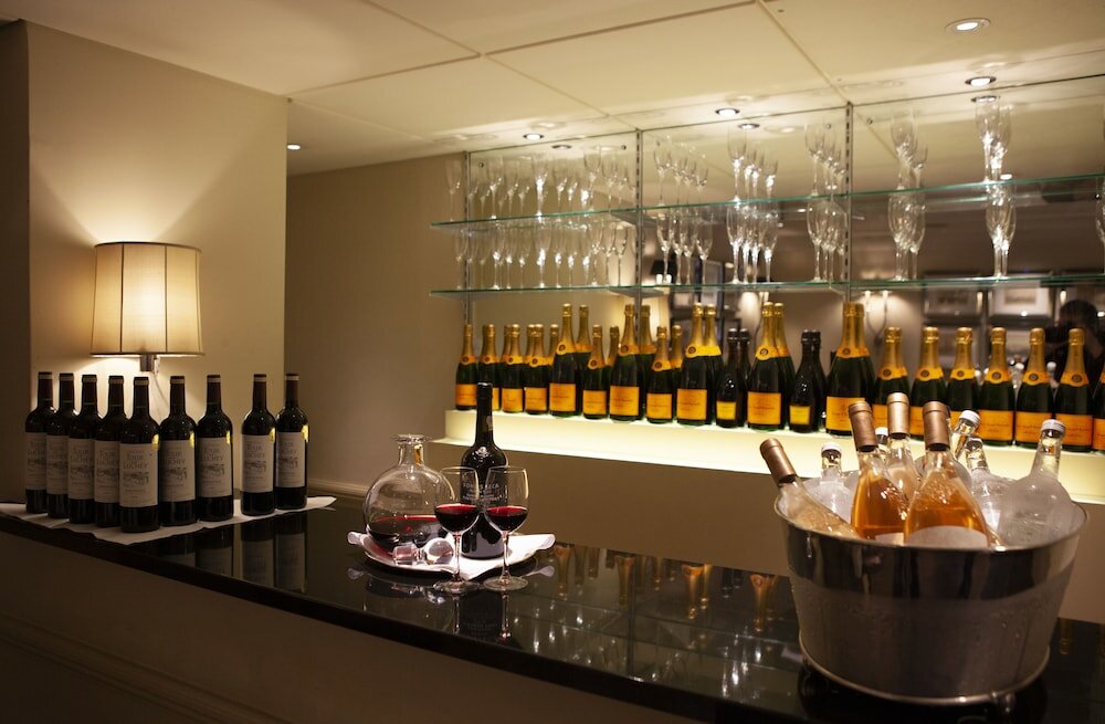 Фото Durrants Hotel