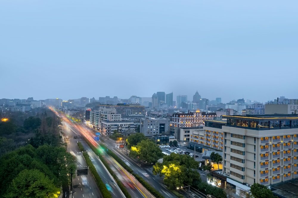 Фото Lakeview Hotel Hangzhou