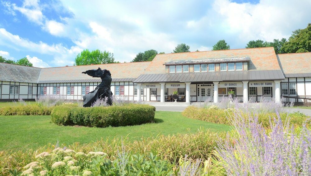 Фото Holiday Inn Saratoga Springs, an Ihg Hotel