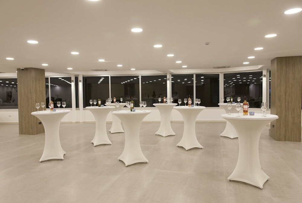 Фото Отель Sato Conference and Spa