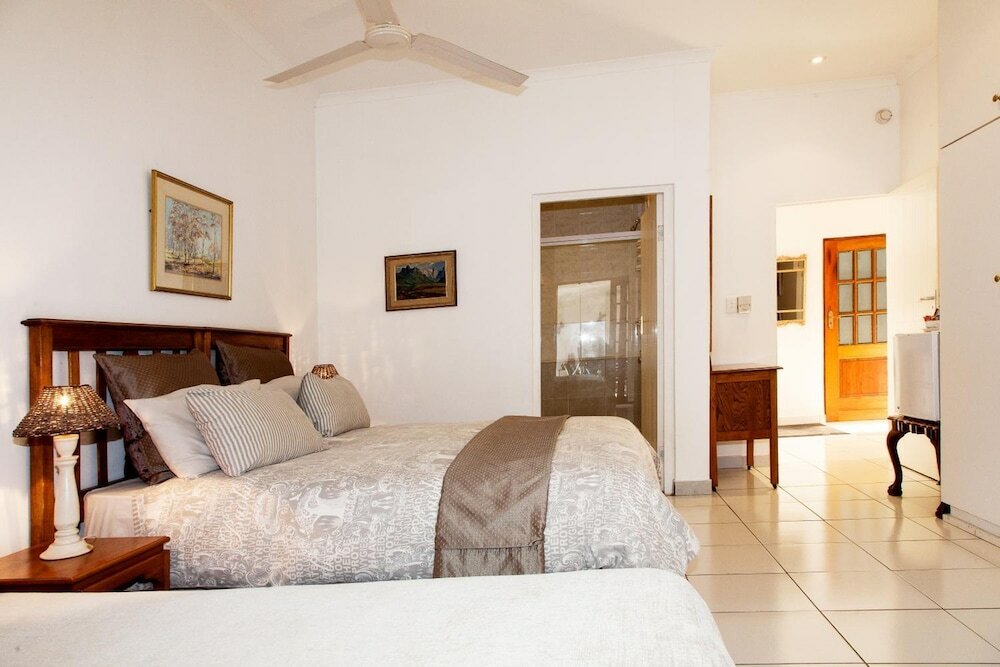 Фото Rivendell Bed and Breakfast