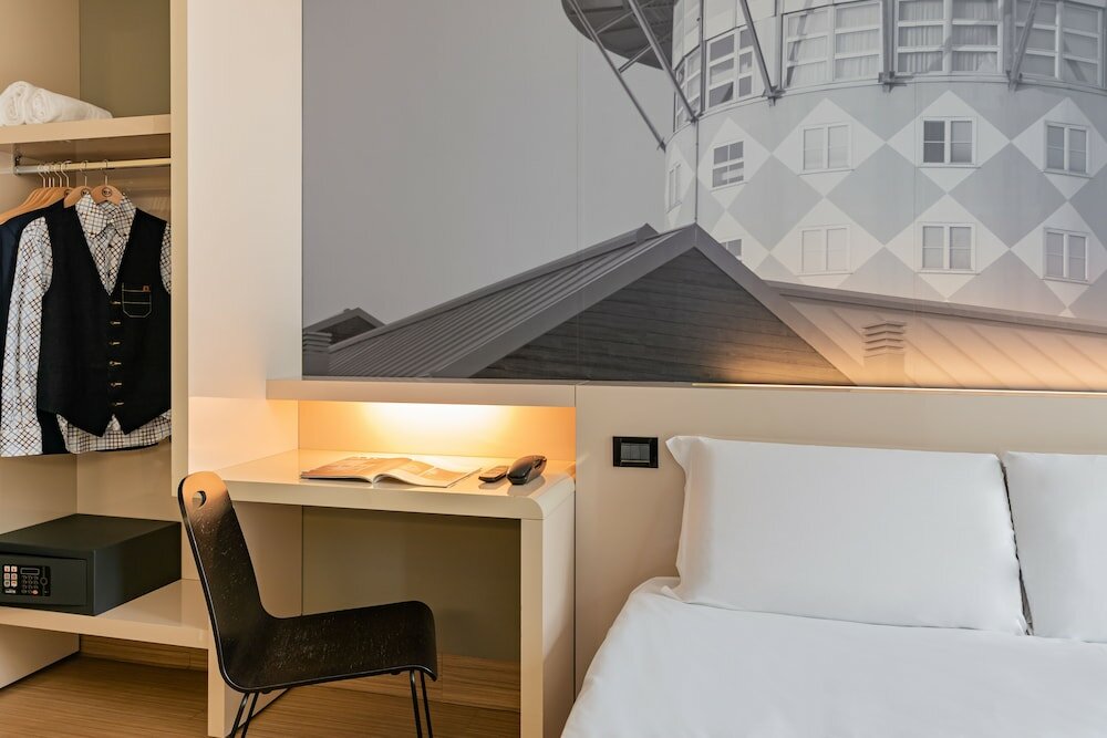 Фото отеля 5