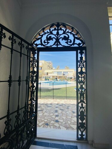 Внешний вид отеля Hotel Los Jazmines в Торремолиносе, фото 4