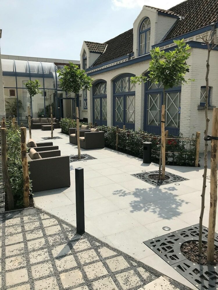 Фото Golden Tree Hotel