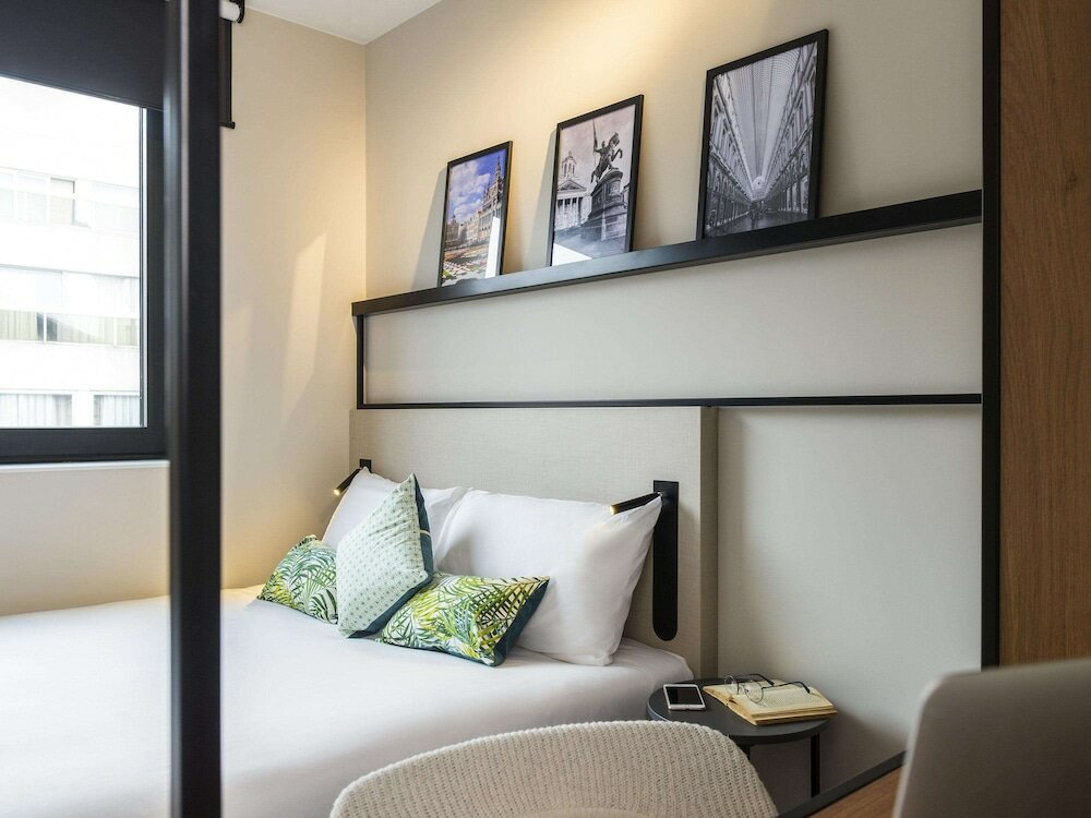 Фото Ibis Brussels Centre Châtelain