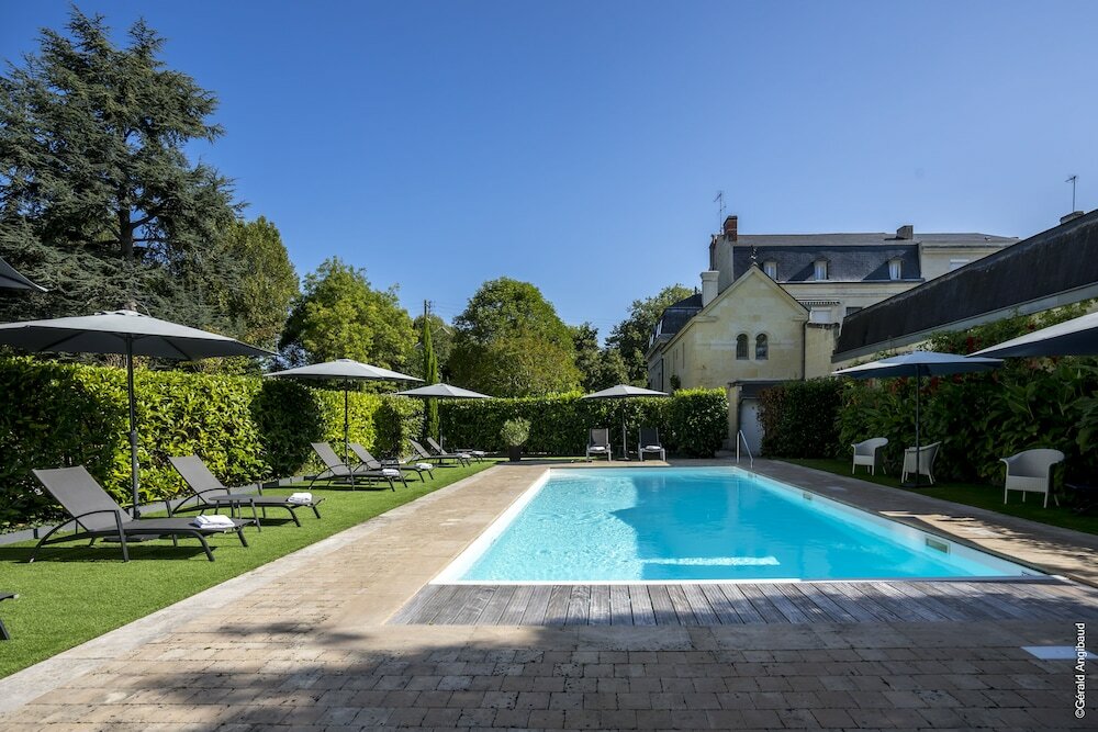 Фото Hotel Chateau De Verrieres & SPA