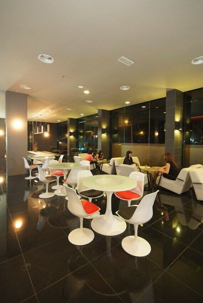 Фото Flemington Hotel