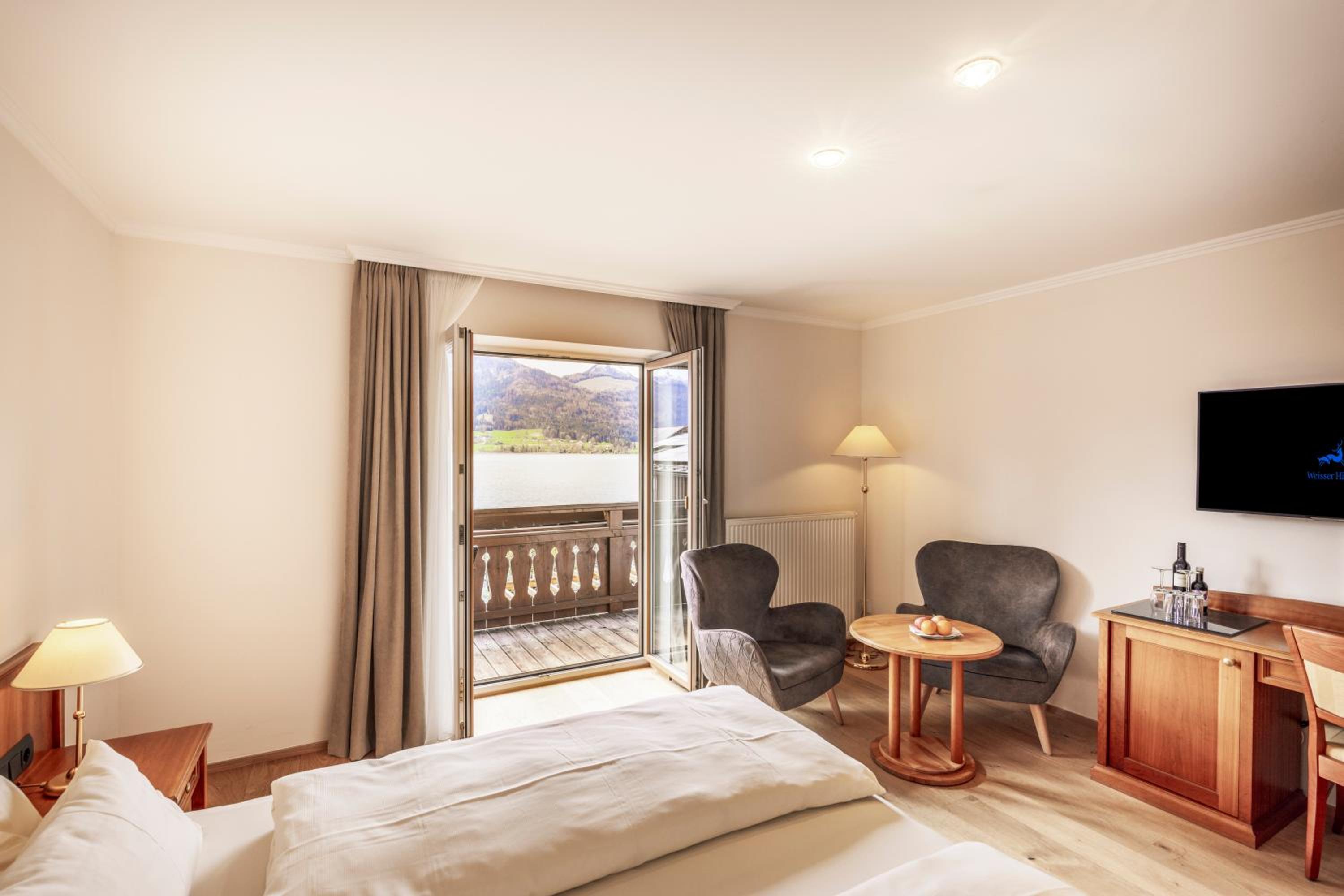 Фото Hotel Weisser Hirsch