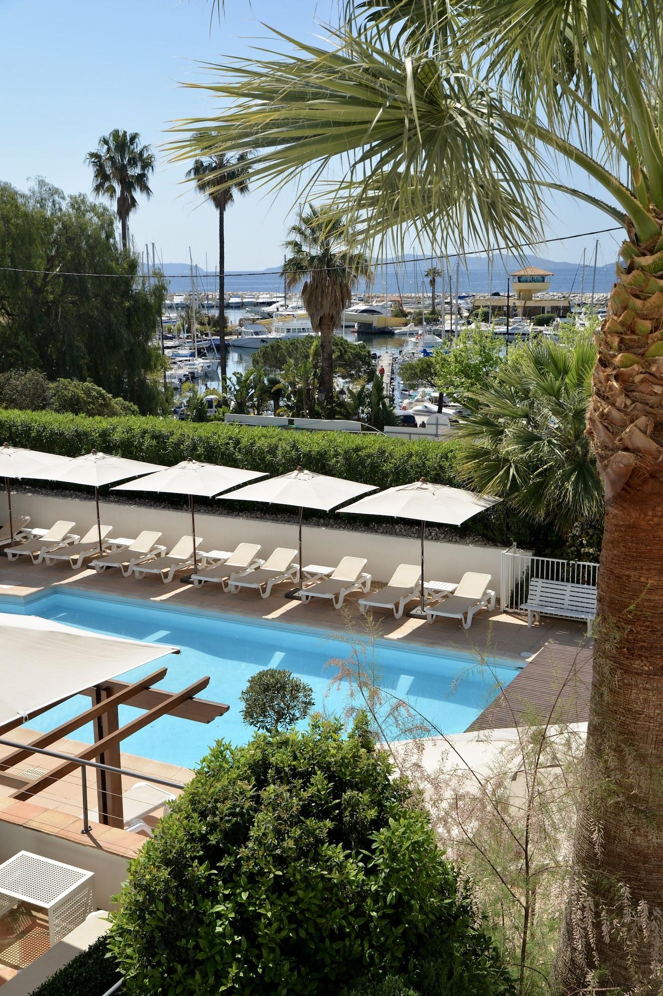 Фото Auberge de la Calanque