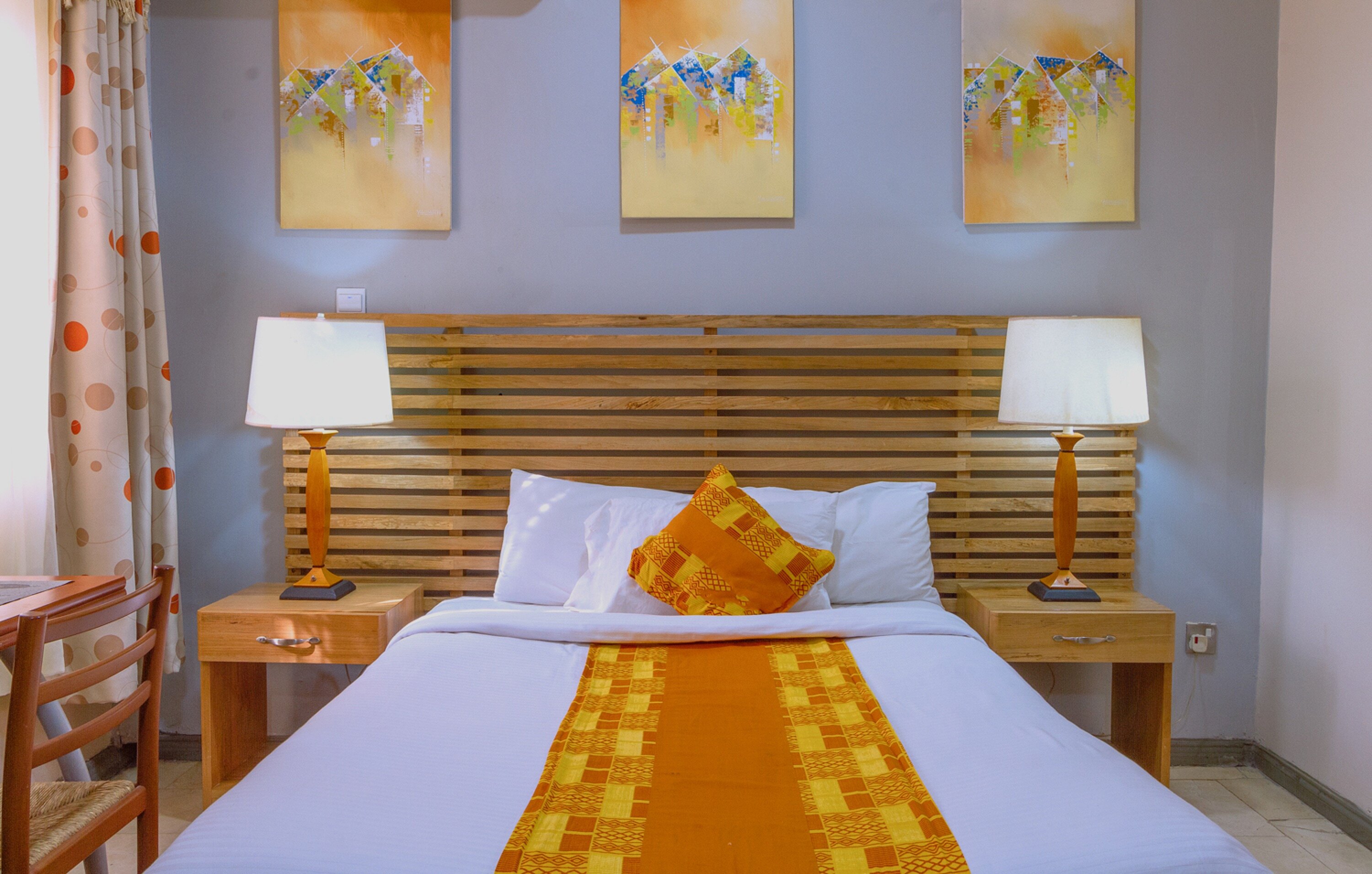 Фото Central Hotel - OSU