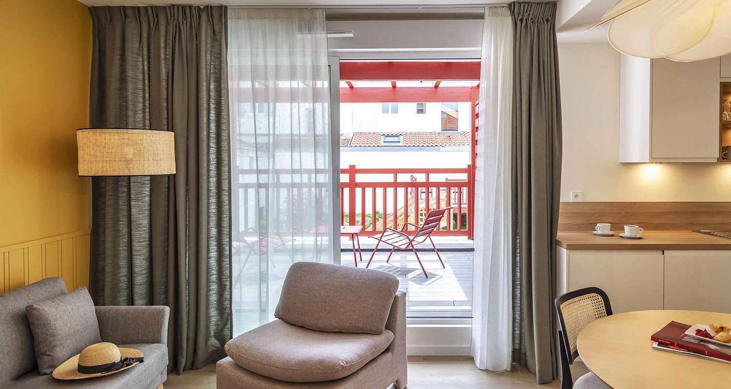 Фото Hotel Kemaris