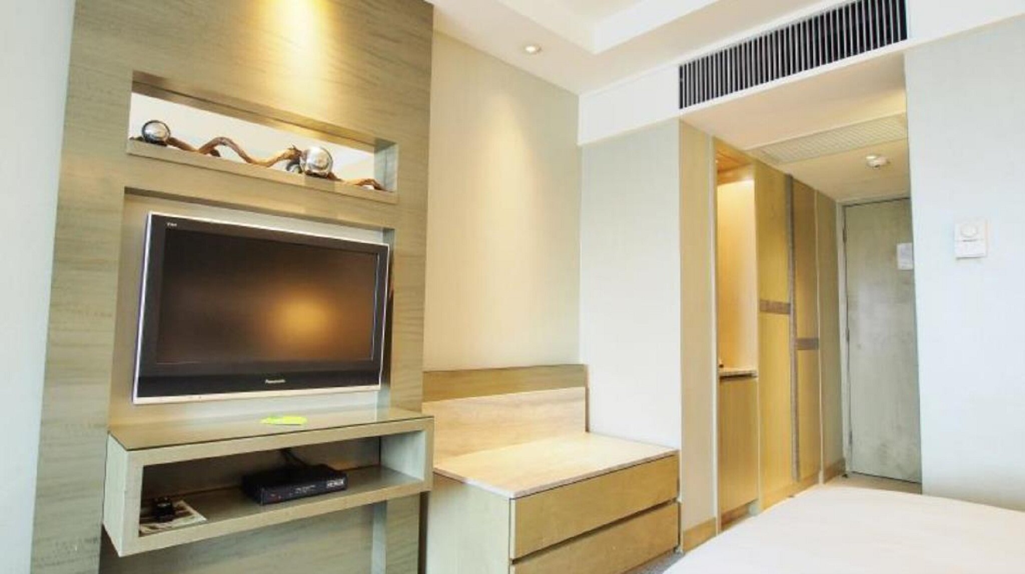 Фото Royal Park Hotel