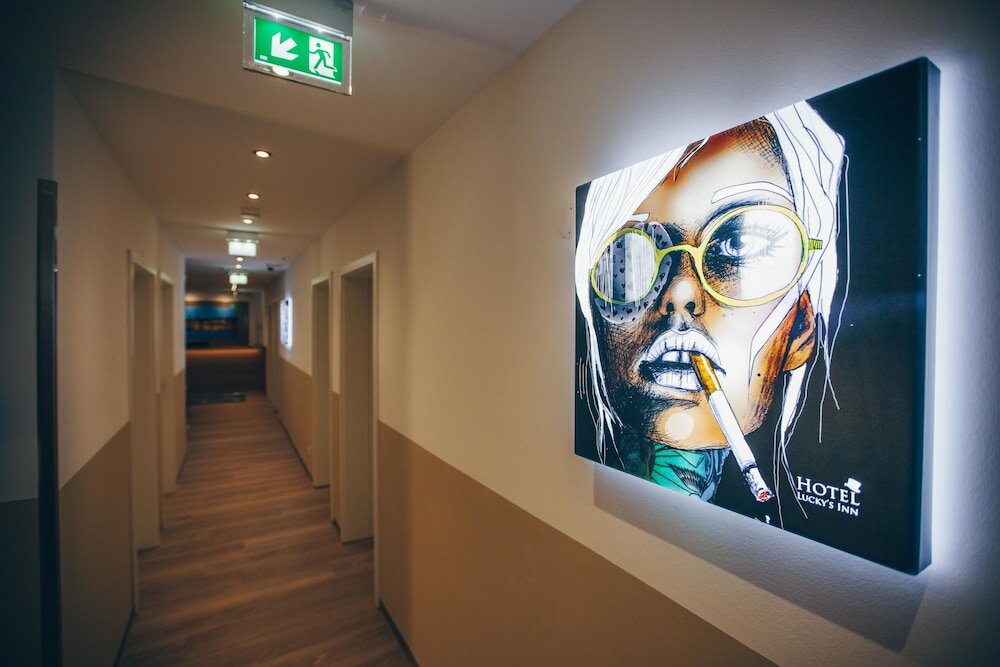 Фото Hotel Luckys Inn GmbH