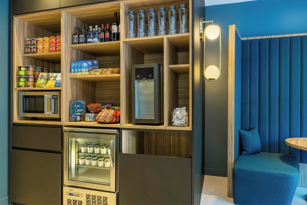 Фото Courtyard by Marriott Paris Arcueil