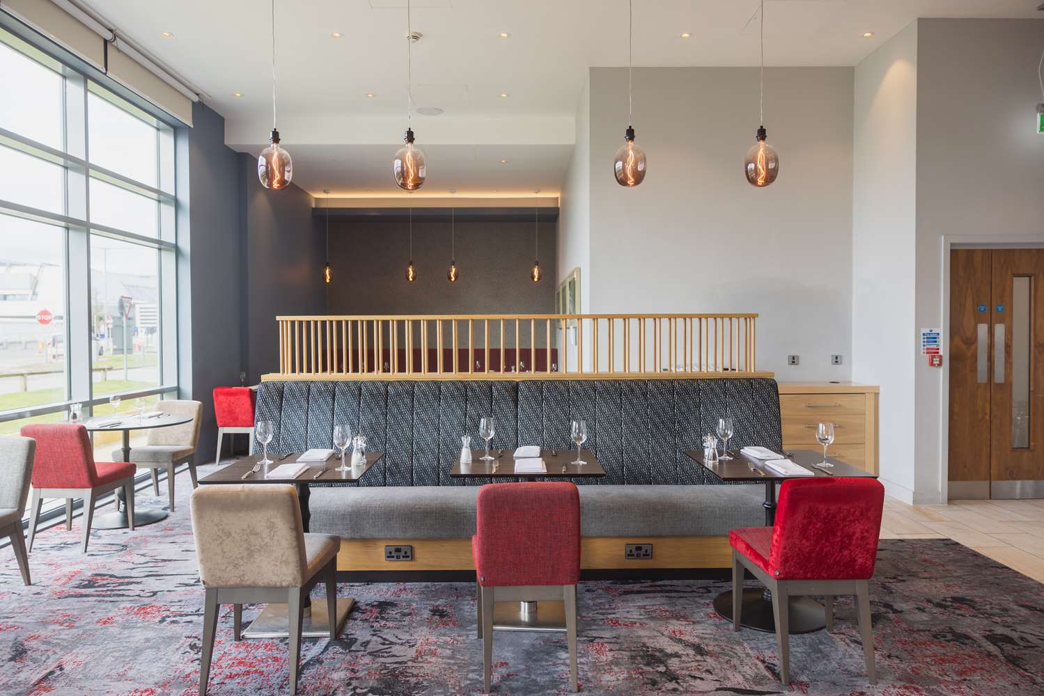 Фото Hilton Garden Inn Birmingham Airport