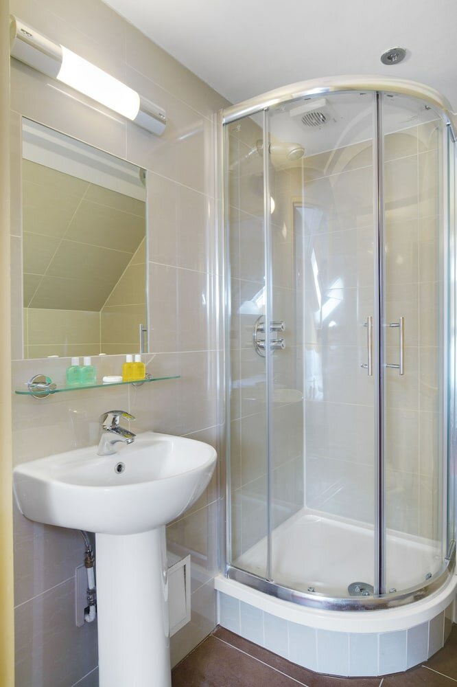 Фото Park Avenue Inn Craven Hotel