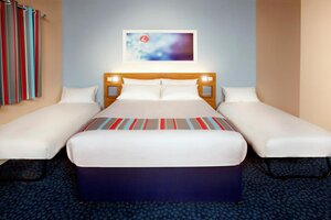 Travelodge Bradford Central (England, Bradford, Valley Road), hotel