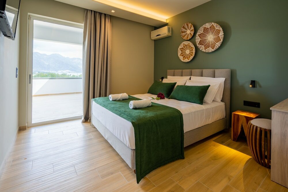 Фото Nicolas Grand Suites - Adults Only