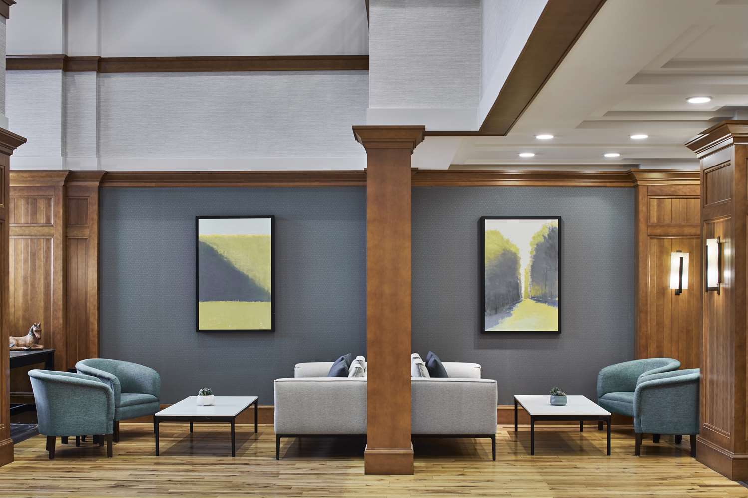 Фото Hampton Inn & Suites Saratoga Springs Downtown