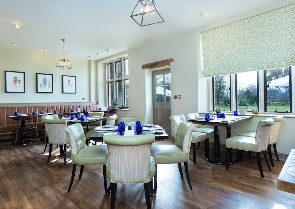 Фото Stanton Manor Hotel