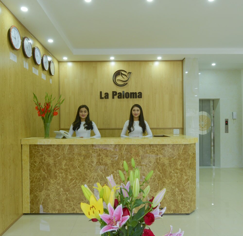 Фото La Paloma Hotel