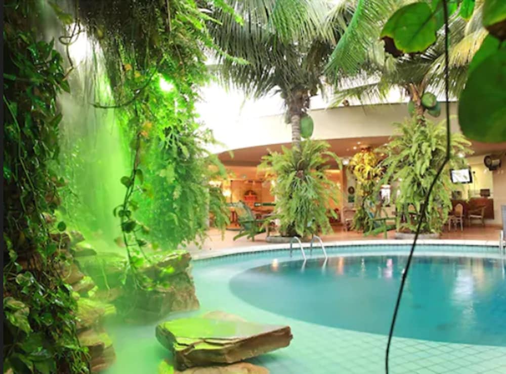 Фото Amazon Plaza Hotel