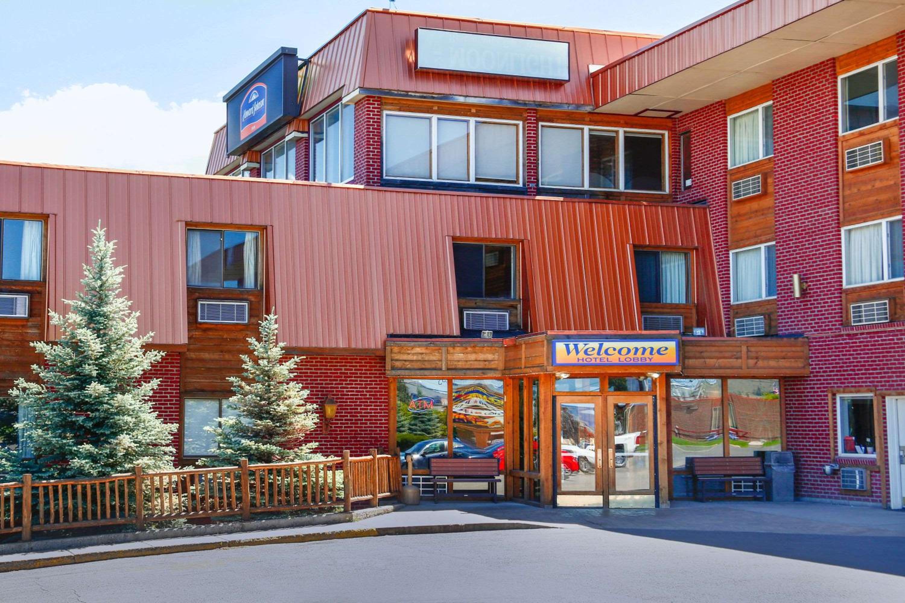 Фото отеля 1