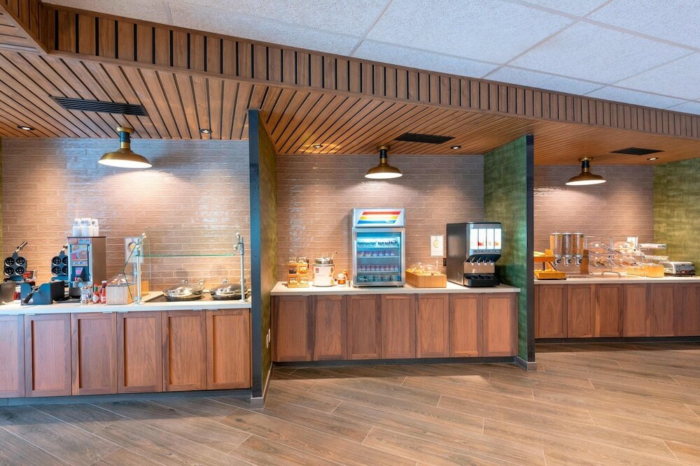 Фото Fairfield Inn & Suites by Marriott Fair Oaks Farms