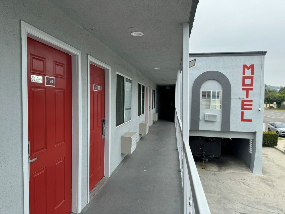 Фото Lincoln Motel