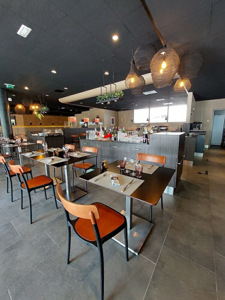 Фото Hotel Lyon Ouest