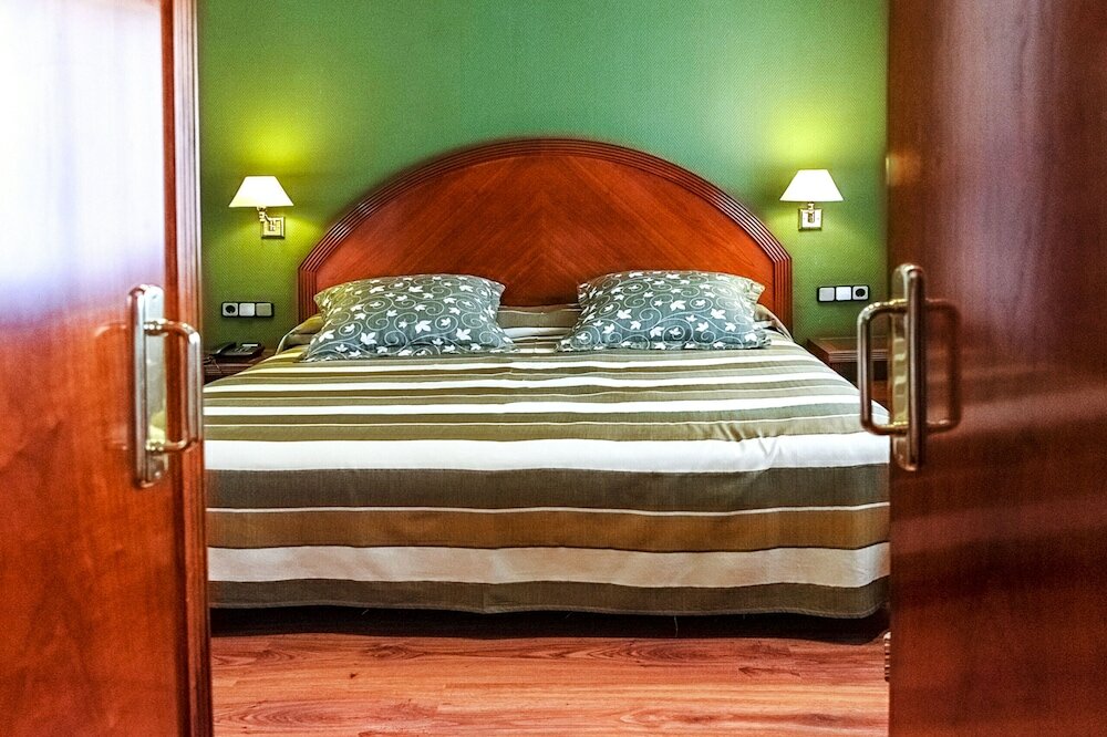 Фото Hotel Torremangana