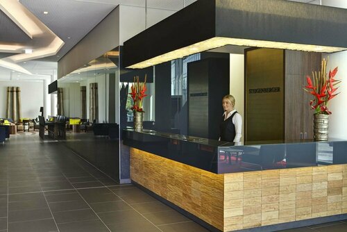 Внешний вид отеля Steigenberger Hotel Bremen в Бремене, фото 4