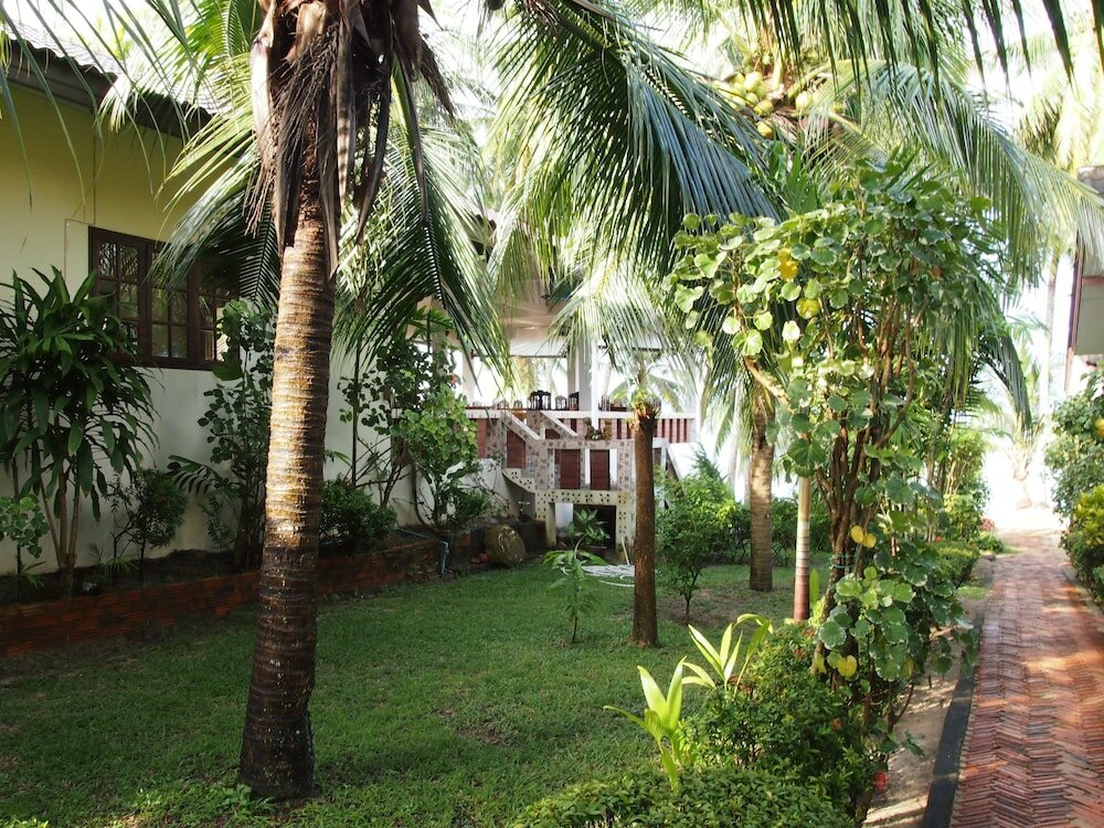 Фото Palm Point Village