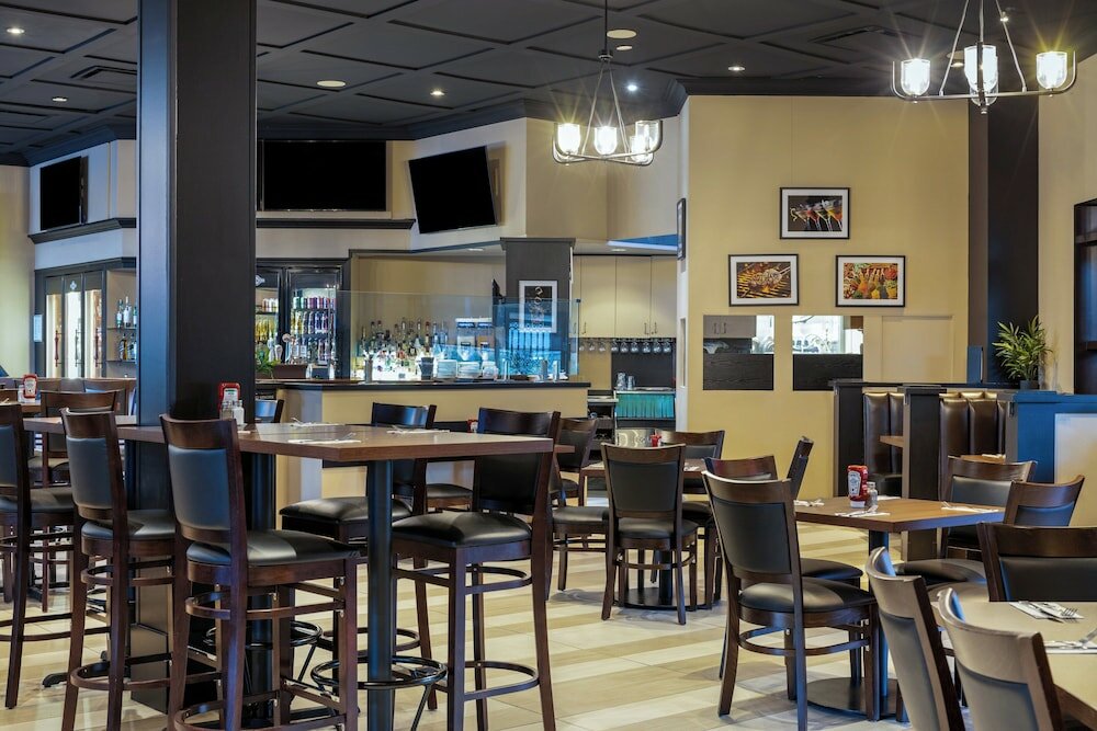 Фото Holiday Inn Vancouver Airport Richmond, an Ihg Hotel