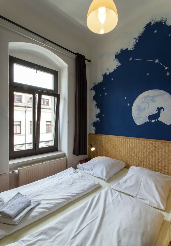 Фото Hostel Mondpalast