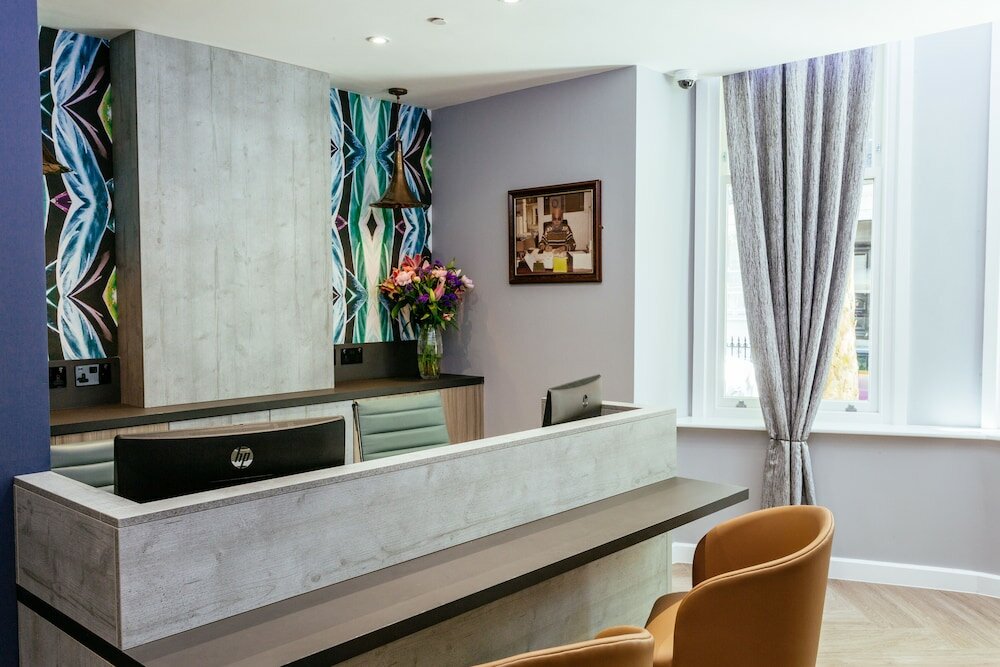 Фото Oliver Plaza