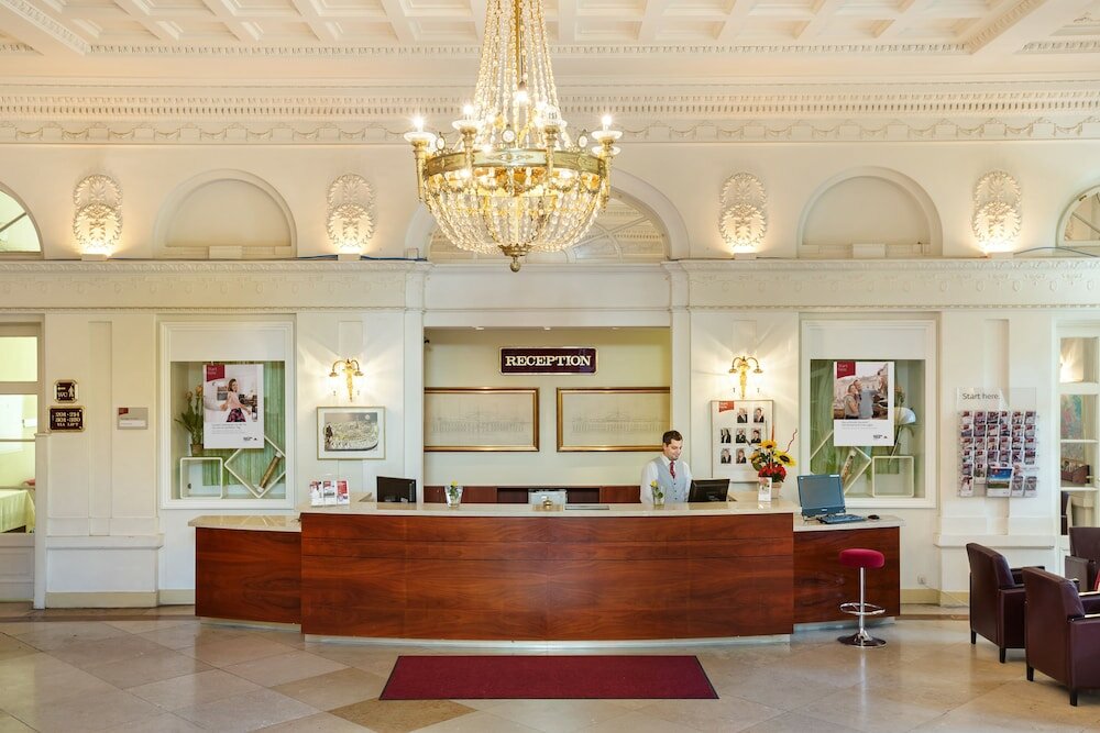 Фото Austria Trend Hotel Schloss Wilhelminenberg