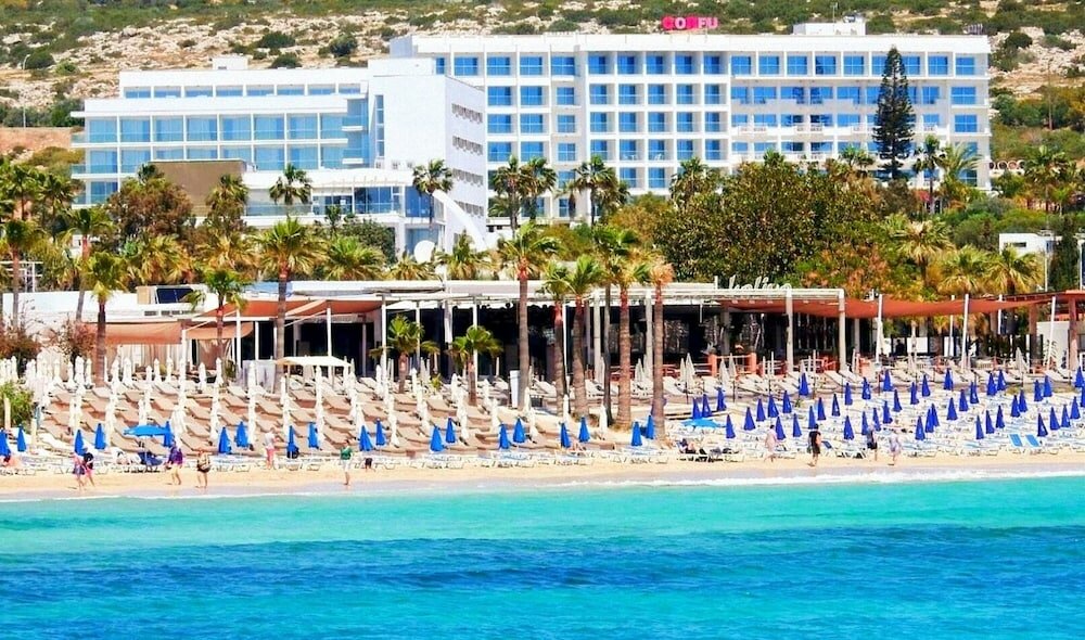 Фото Corfu Hotel