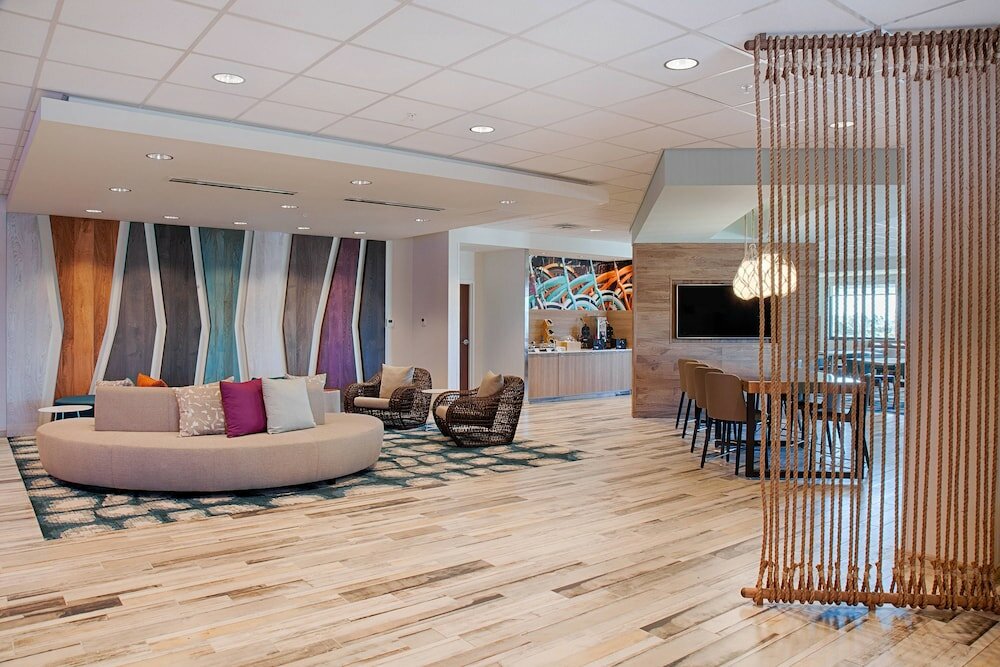 Фото Fairfield Inn & Suites by Marriott Clearwater Beach
