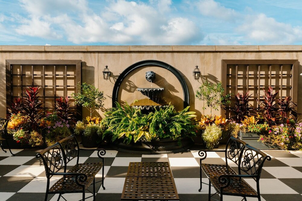 Фото French Quarter Inn