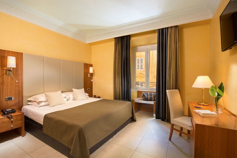 Фото Hotel Sonya