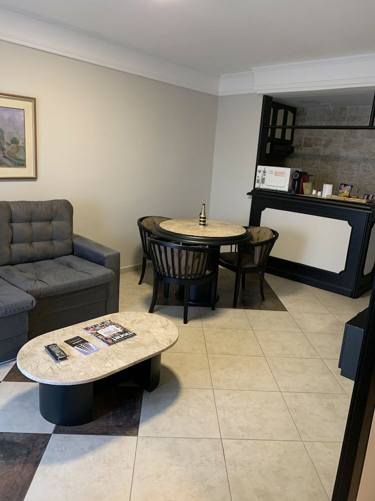 Фото The Landmark Residence - Oficial