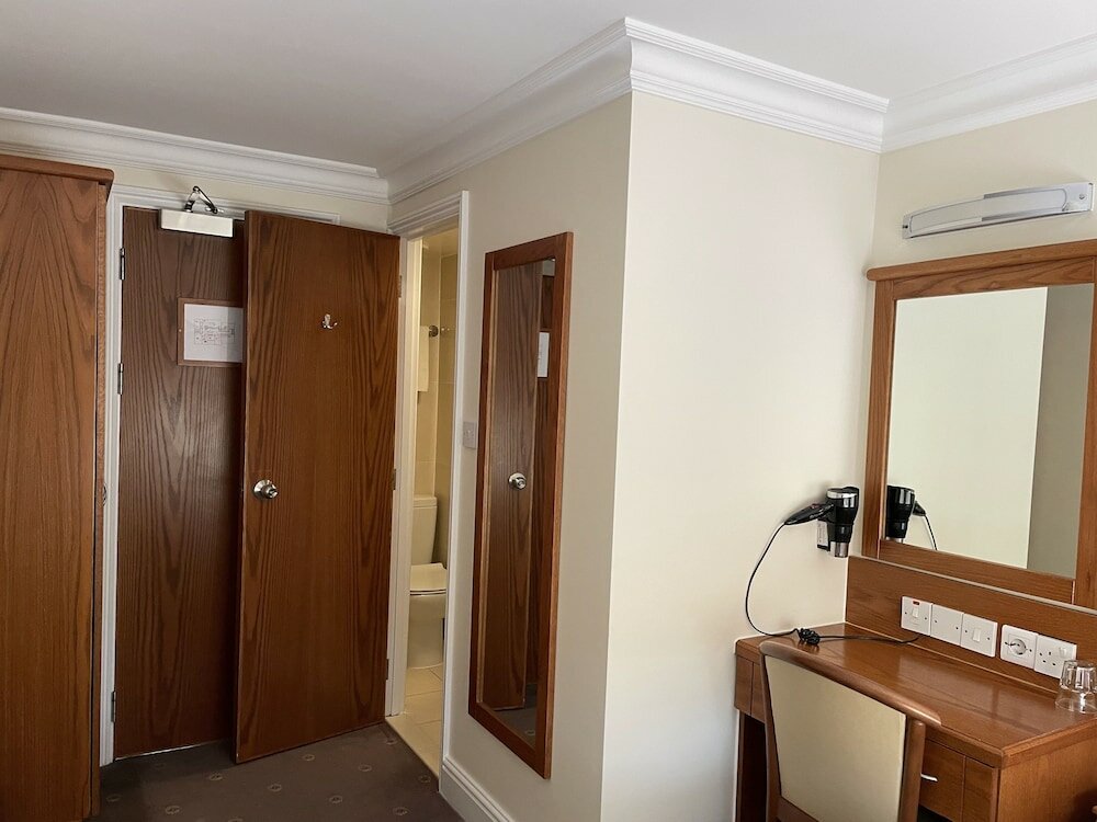 Фото Orchard Hotel