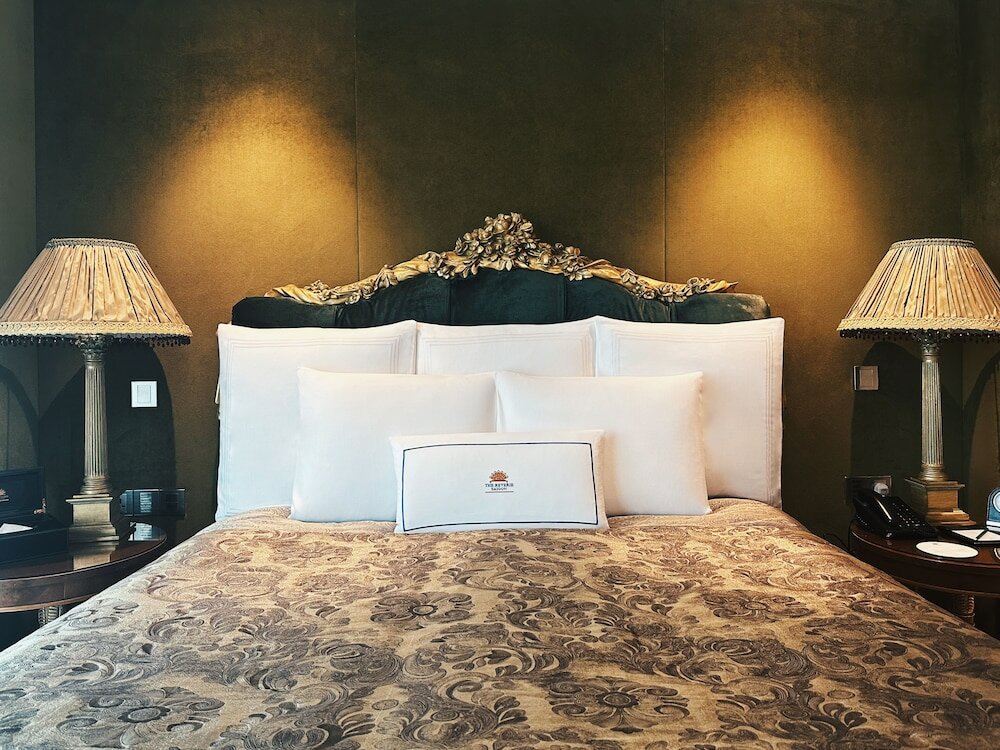 Фото The Reverie Saigon