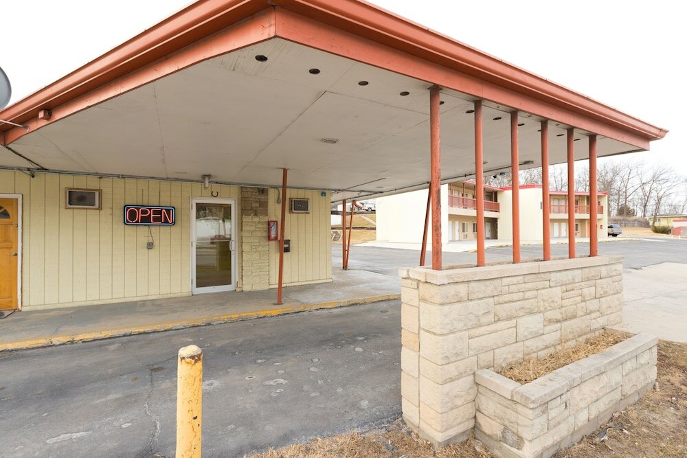 Фото Cozy Rest Motel