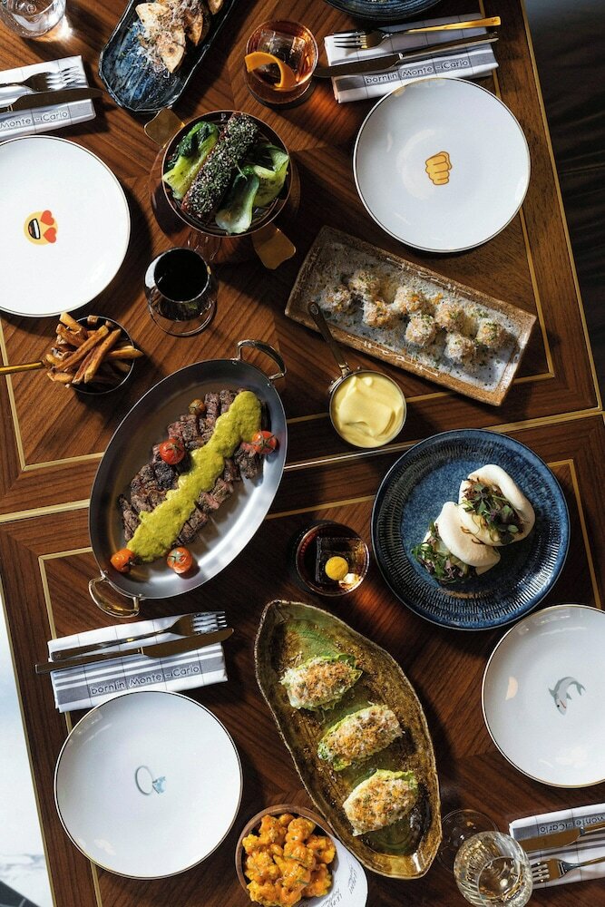 Фото W Hotel Budapest