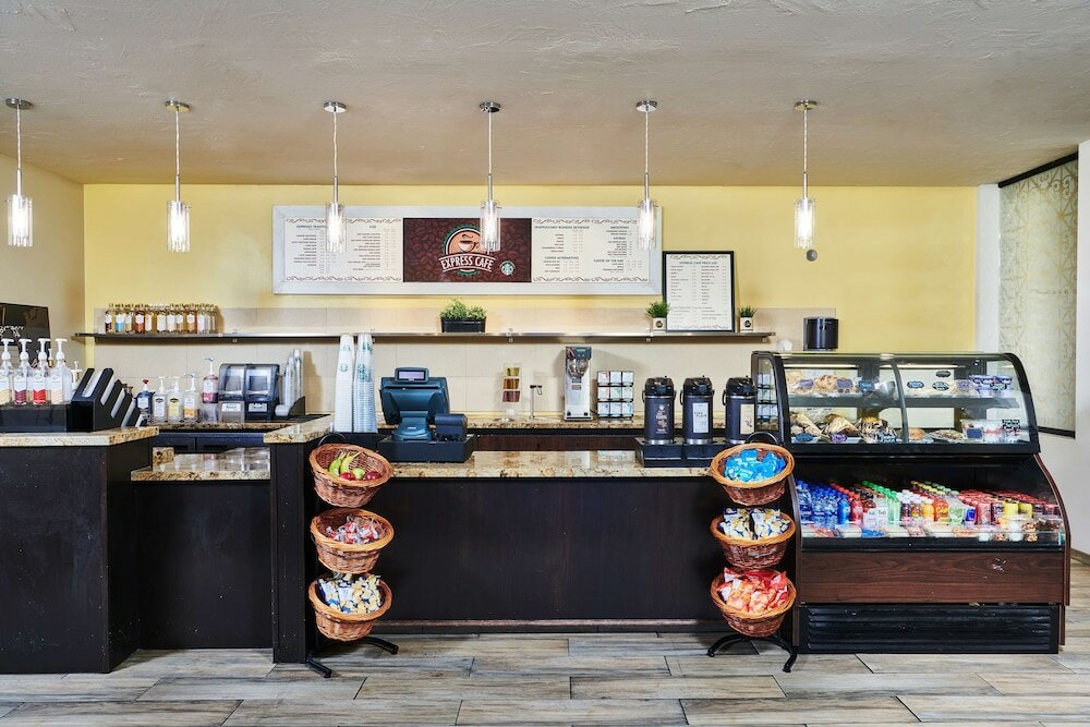 Фото DoubleTree by Hilton Hotel Salt Lake City Airport