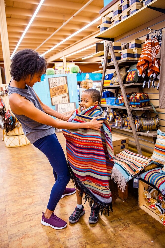 Фото Yavapai Lodge